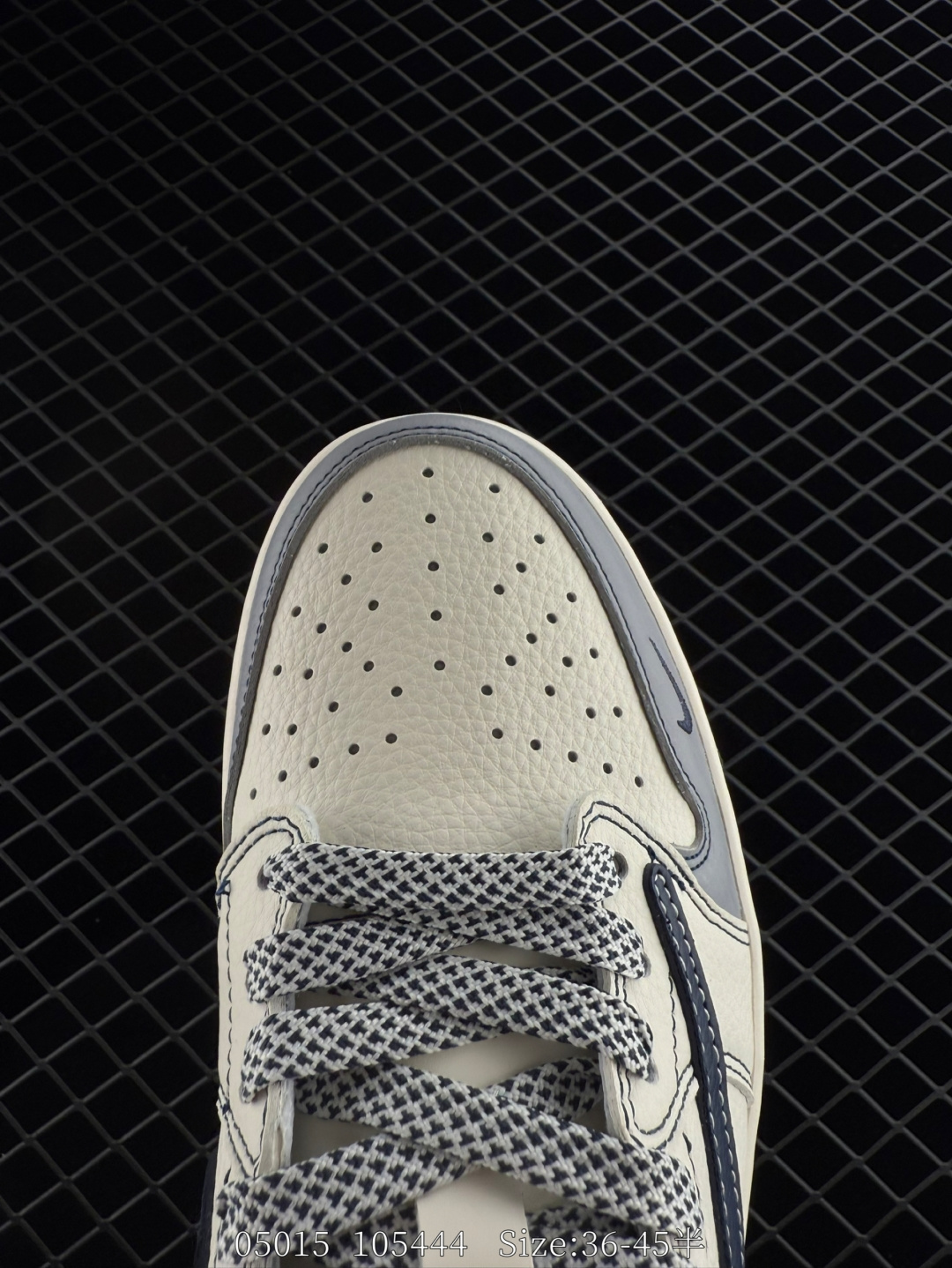 Travis Scott x Air Jordan 1 ” Reverse Mocha “